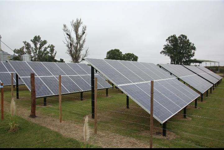 Foto Ministerio Paneles Solares