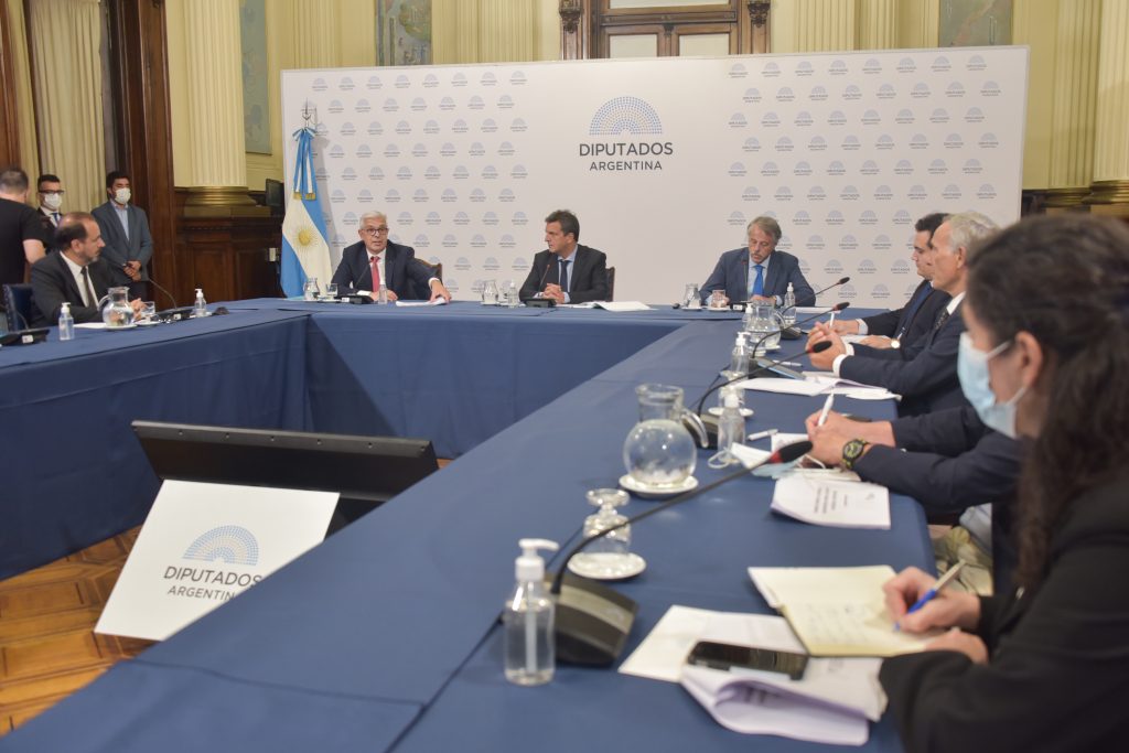 Afianza vínculo el gobierno con el Consejo Agroindustrial Argentino 220211012710 1024x683