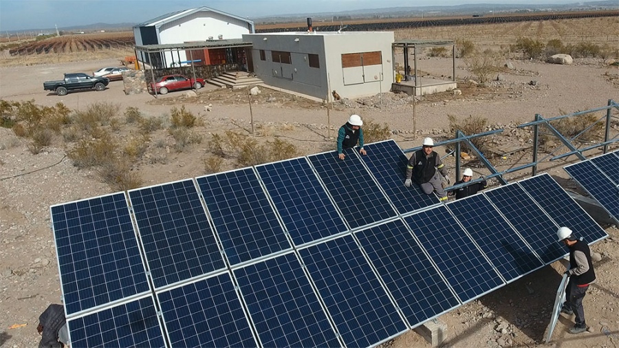 Entre las energías limpias, el sol asoma en punta Foto Sol Como Energia De Punta