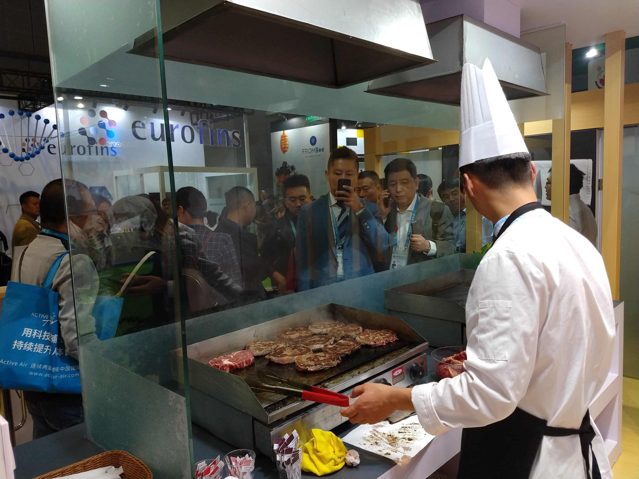 La carne argentina llega a otra feria de China PARRILLERO Scaled
