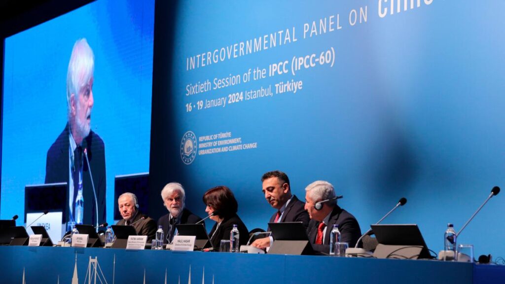 "No hay un momento que perder" en la lucha contra el cambio climático, advierten los expertos 65a6b37593e89 1200 1024x576
