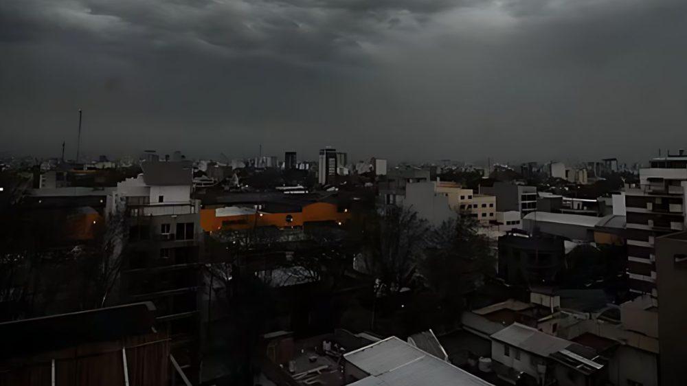 Lluvia Negra Buenos Aires 1000x562 1