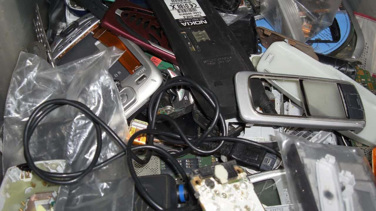 Foto Basura Tenologica En La Argentina