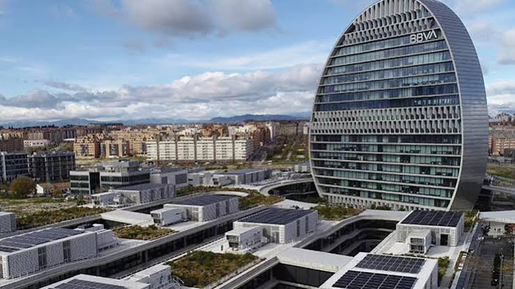 El 99% del consumo eléctrico de BBVA procede de fuentes renovables foto bbva energias renovables