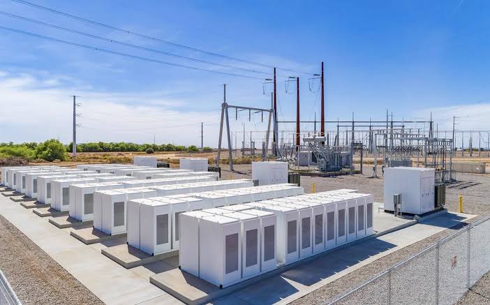 foto almacenamiento energético 2030